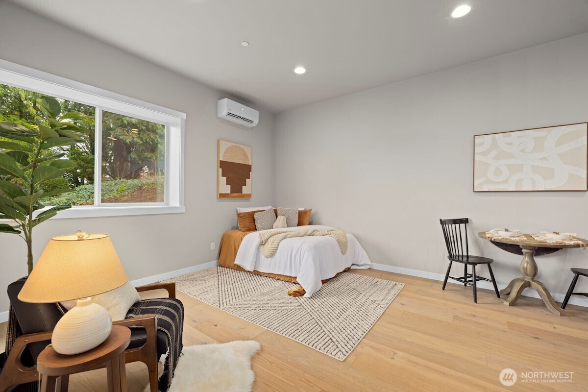 7853 South 132nd Street Seattle, WA 98178 - Photo 16 of 38