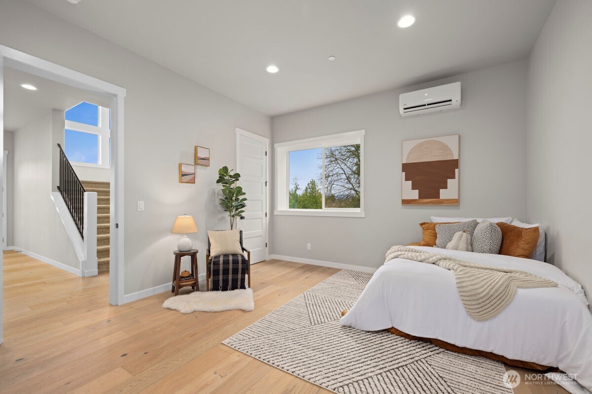 7853 South 132nd Street Seattle, WA 98178 - Photo 17 of 38