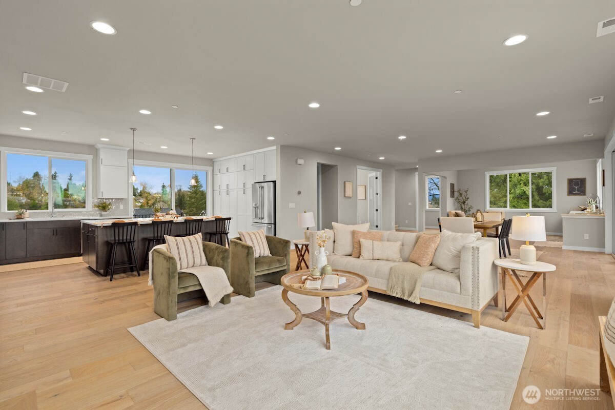 7853 South 132nd Street Seattle, WA 98178 - Photo 29 of 38