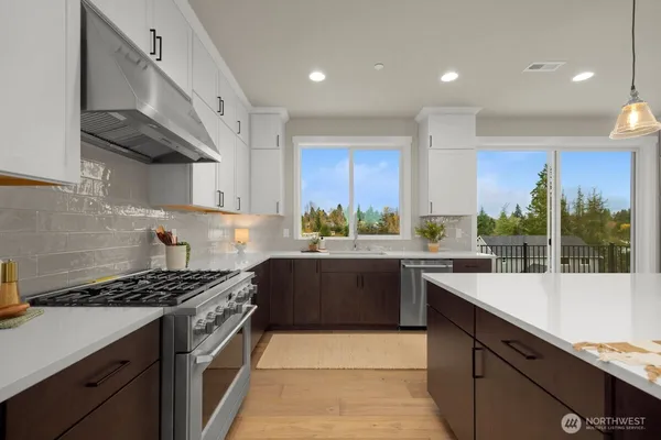 $1,999,990 | 7853 South 132nd Street, Seattle, WA 98178