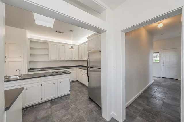 $2,795 | 2412 Kenley Street, Fort Worth, TX 76107