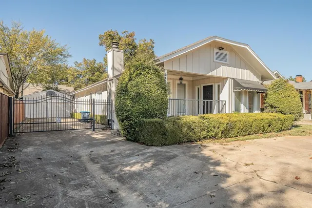 $2,795 | 2412 Kenley Street, Fort Worth, TX 76107