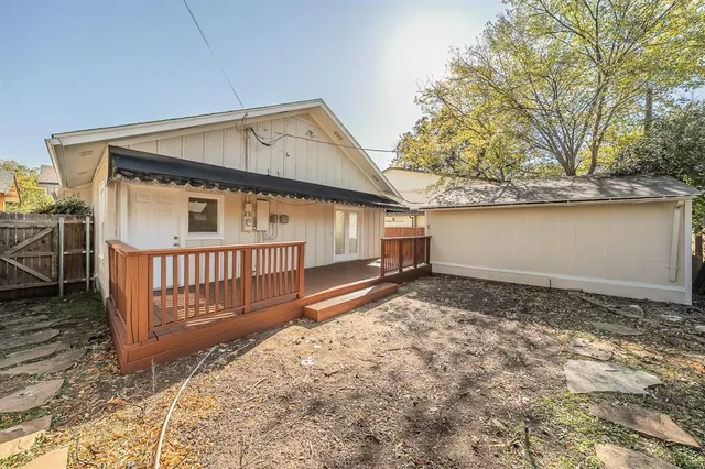 $2,795 | 2412 Kenley Street, Fort Worth, TX 76107