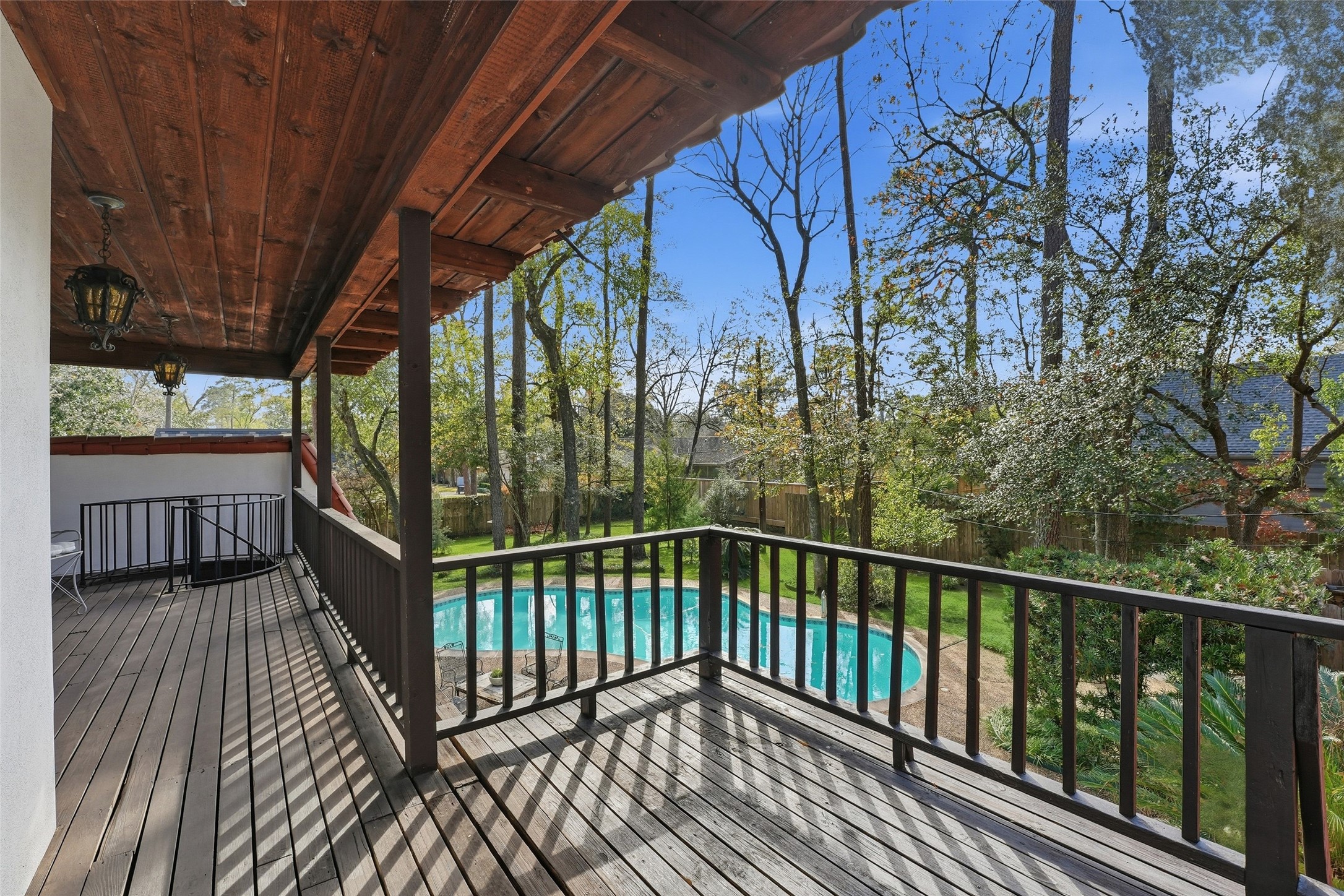 411 Hunters Park Lane Houston, TX 77024 - Photo 19 of 25