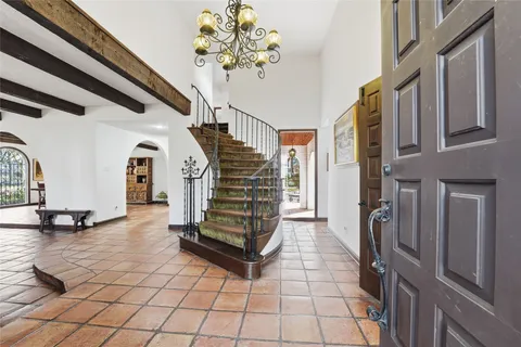 $2,500,000 | 411 Hunters Park Lane, Houston, TX 77024