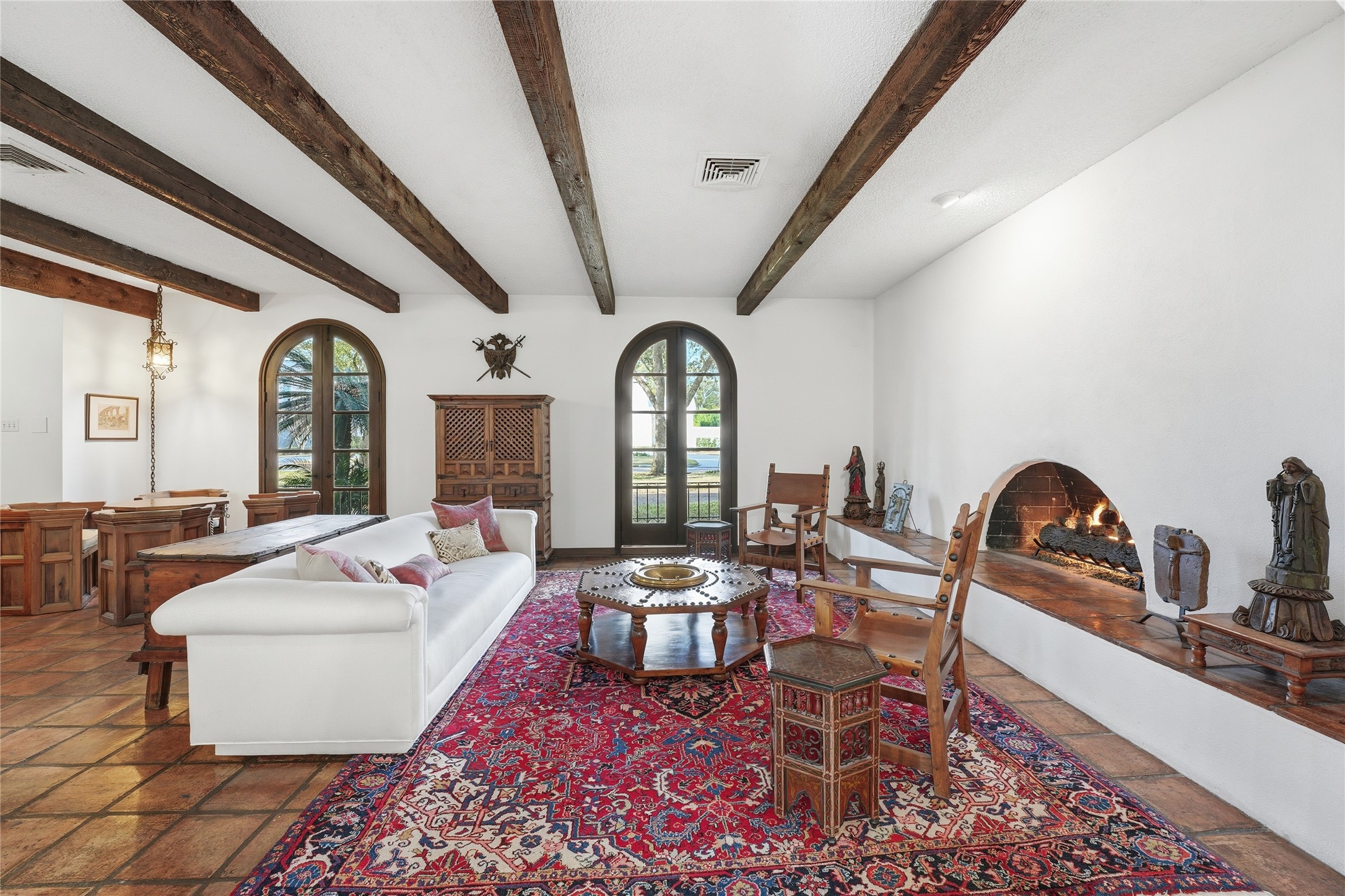 411 Hunters Park Lane Houston, TX 77024 - Photo 6 of 25