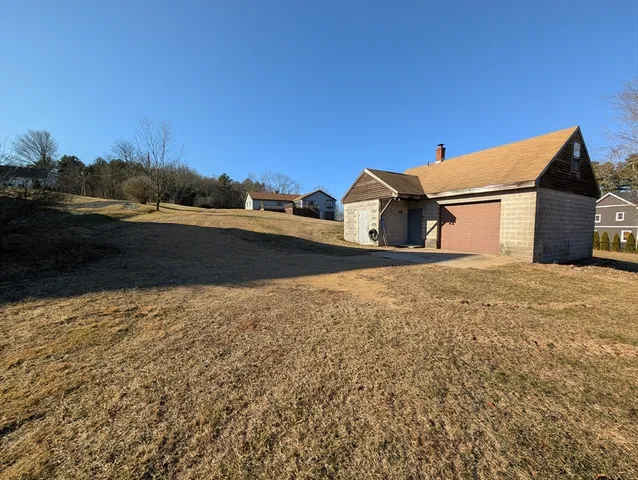 $615,000 | 7 King Road, Charlton, MA 01507