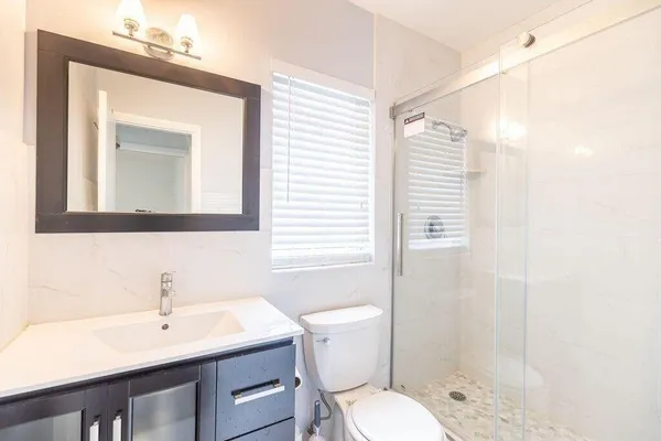 $2,275 | 426 Northeast 7th Avenue, Unit 2B, Delray Beach, FL 33483