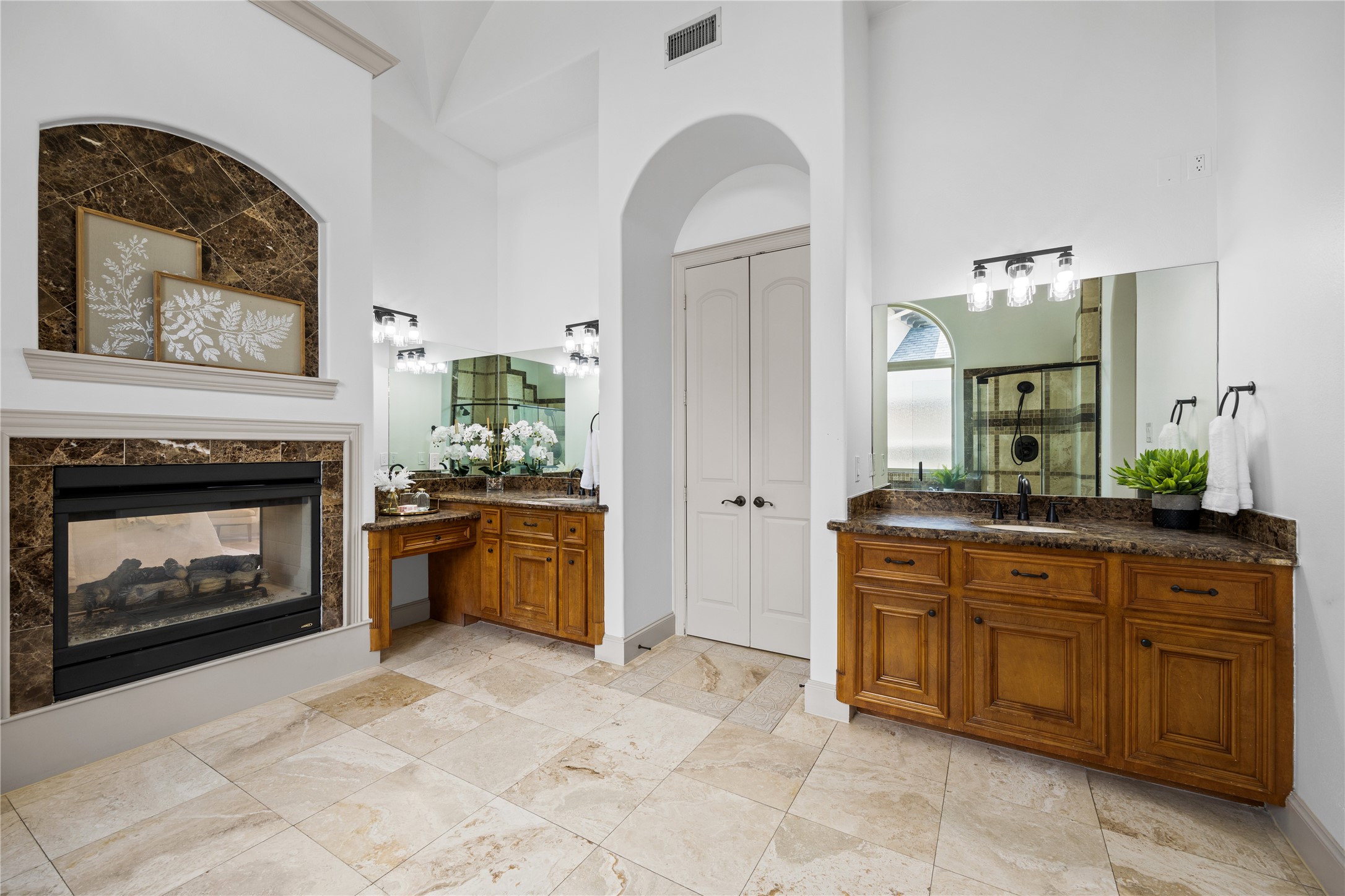 6623 Green Gable Manor Spring, TX 77389 - Photo 16 of 27 a spacious bathroom with a granite countertop sink a mirror and a vanity