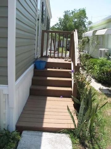 $120,000 | 7801 34th Avenue North, Unit 30, St. Petersburg, FL 33710