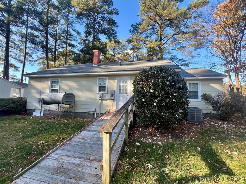 645 Rappahannock Drive White Stone, VA 22578 - Photo 4 of 23