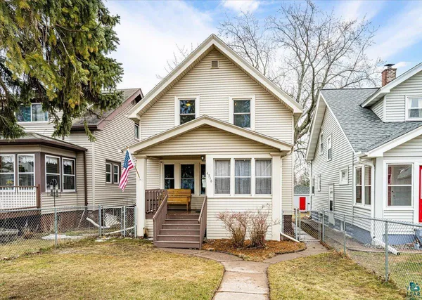 $230,000 | 4316 West 6th Street, Duluth, MN 55807