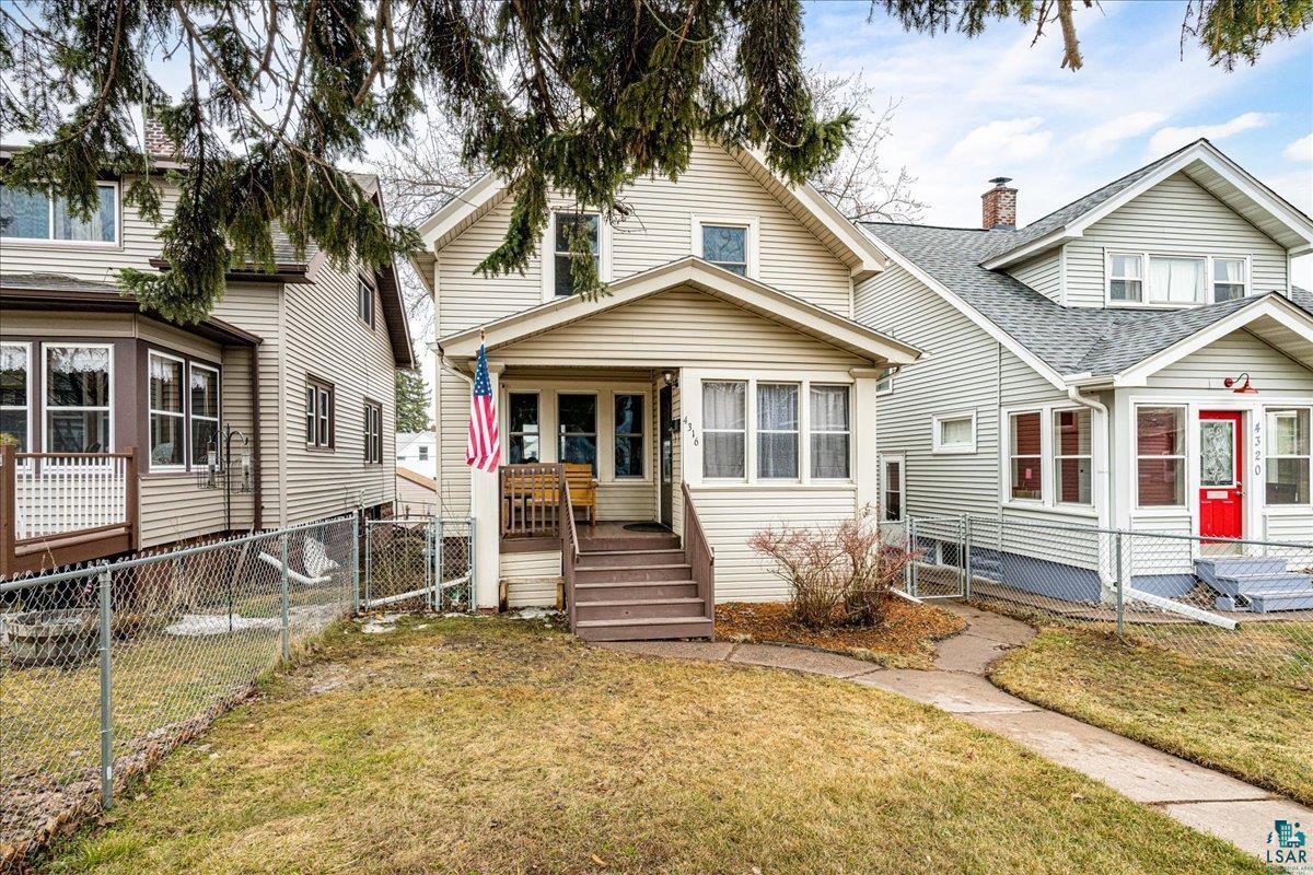 4316 West 6th Street Duluth, MN 55807 - Photo 7 of 38 View of front of property featuring a fenced backyard and a gate