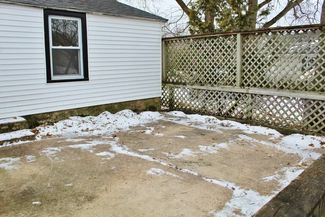 $149,900 | 108 North Van Buren Street, Newark, IL 60541