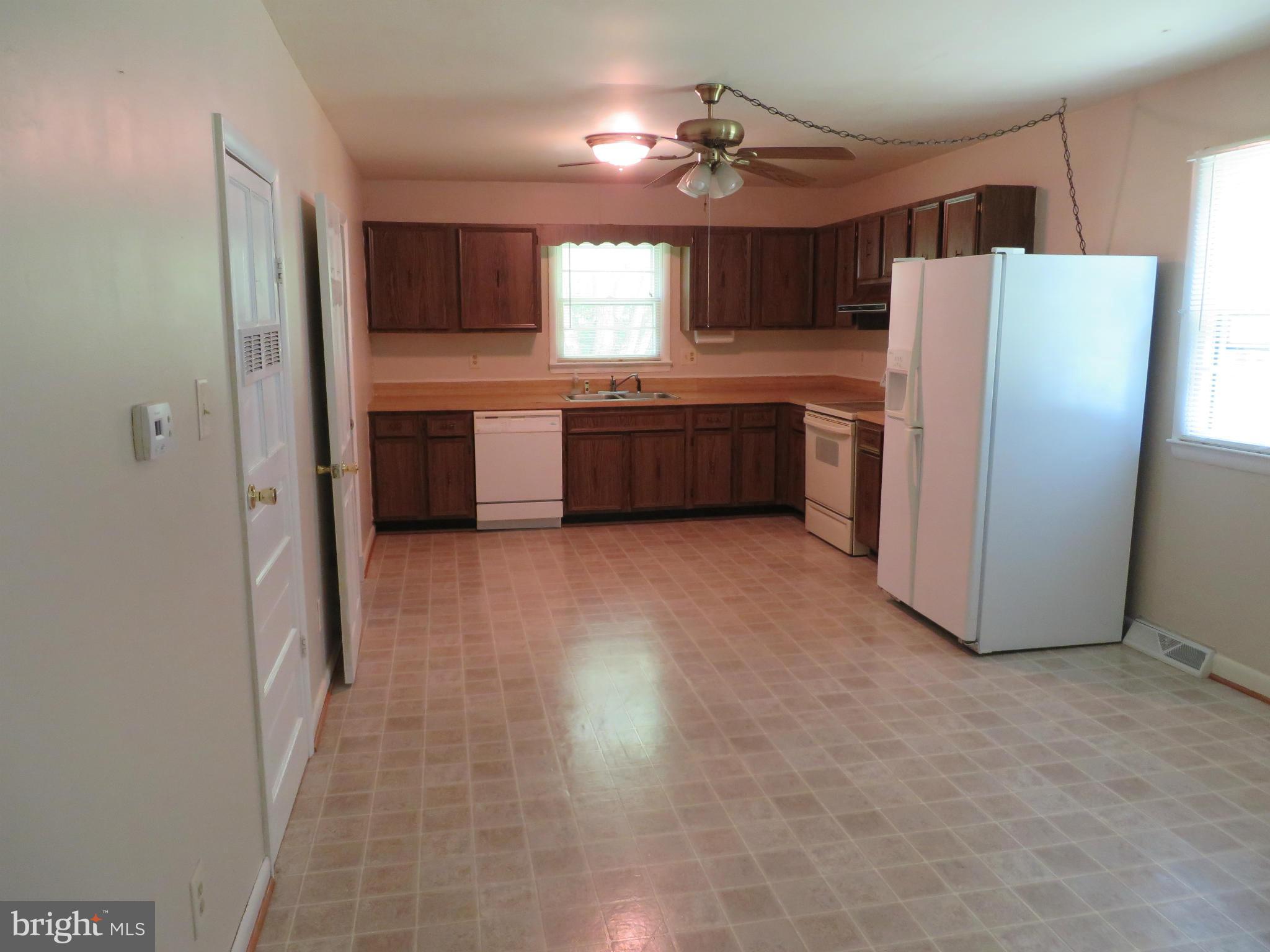 38631 Morris Point Road Abell, MD 20606 - Photo 11 of 15 Kitchen