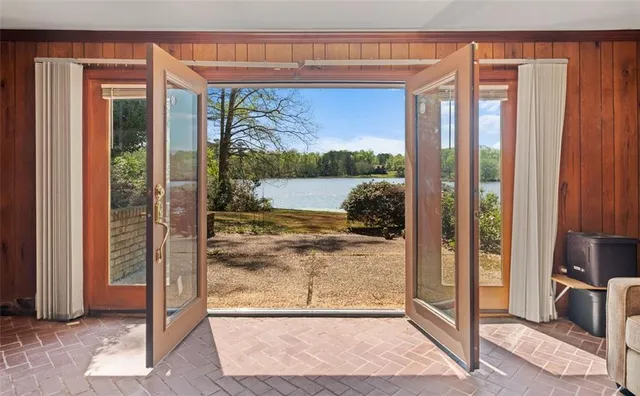 a view of a interior of the house