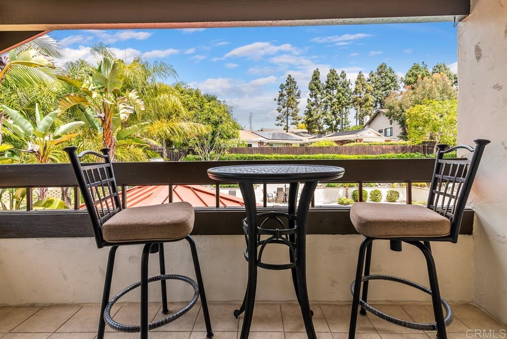 7710 Rocio Street Carlsbad, CA 92009 - Photo 20 of 37