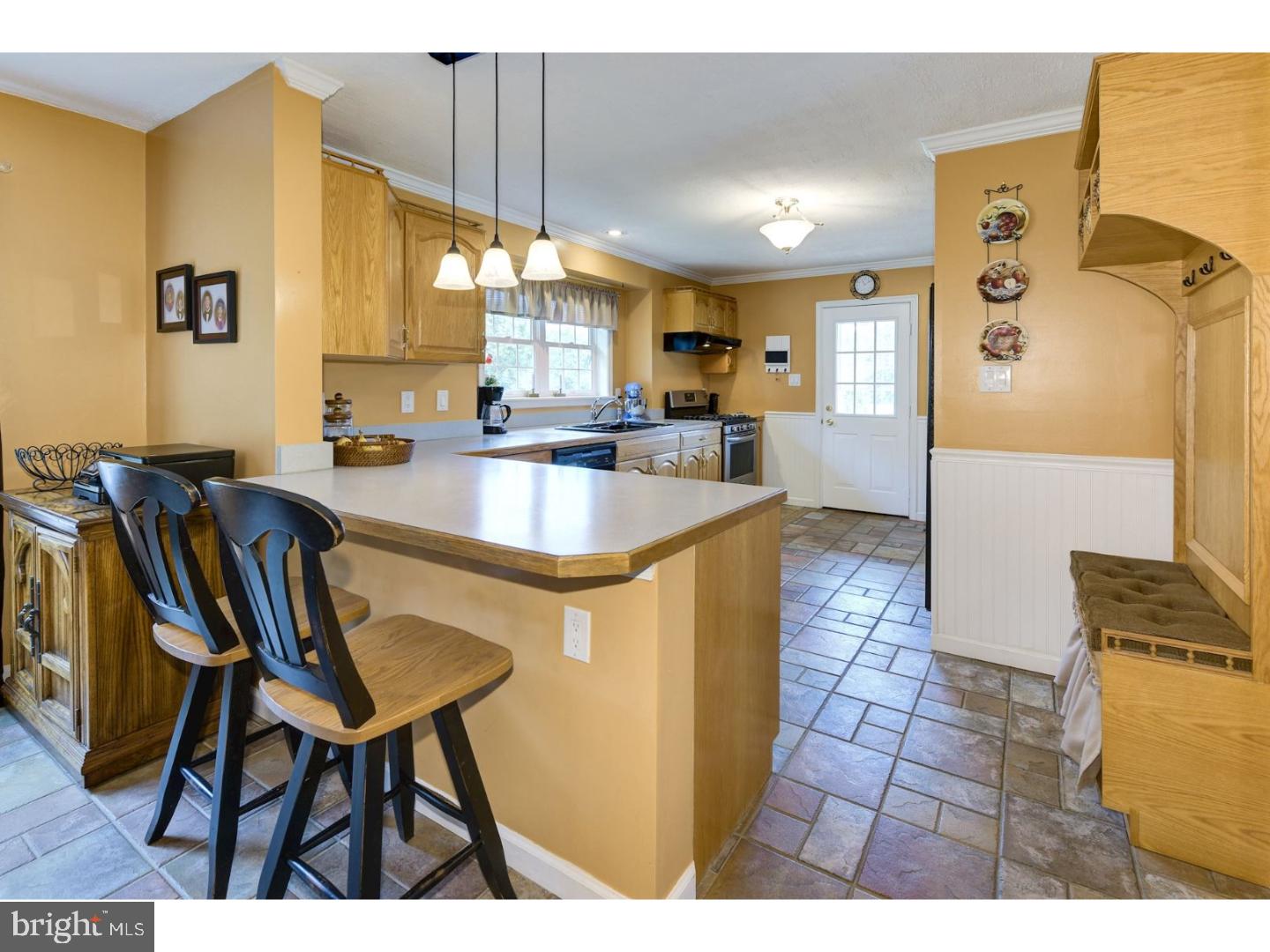 885 Rancocas Road Westampton, NJ 08060 - Photo 4 of 25