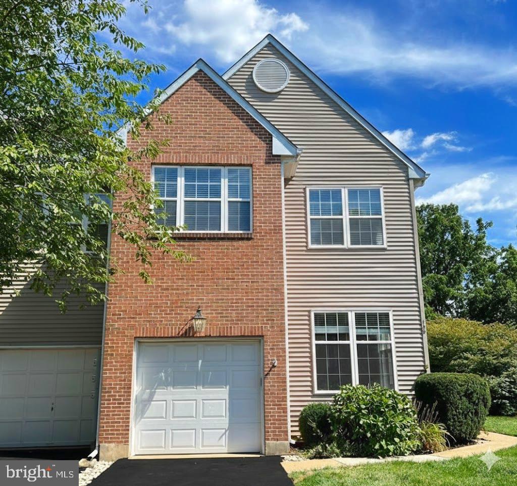 138 Bishops Gate Lane Doylestown, PA 18901 - Photo 2 of 26