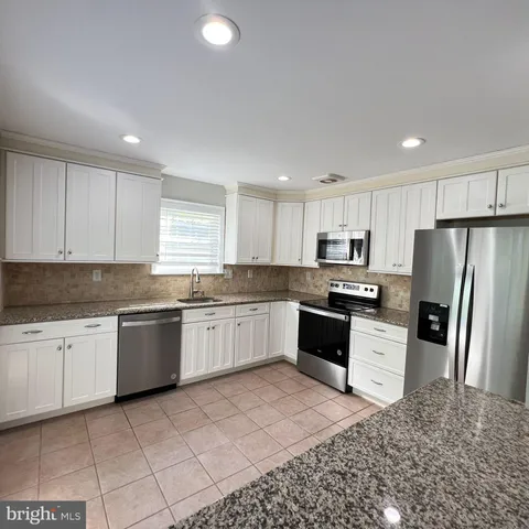 $3,400 | 138 Bishops Gate Lane, Doylestown, PA 18901