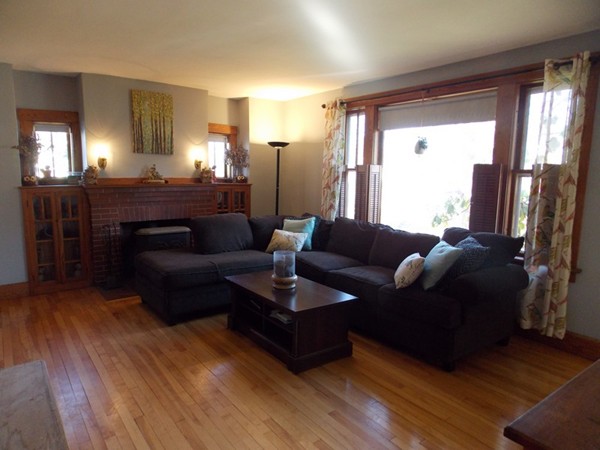 282 Water Street Clinton, MA 01510 - Photo 5 of 30 Gallery Image 5