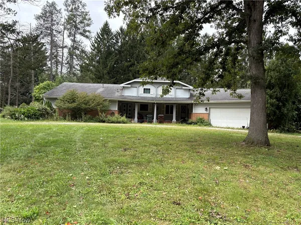 $399,000 | 20 Harmony Hills Road, Akron, OH 44321