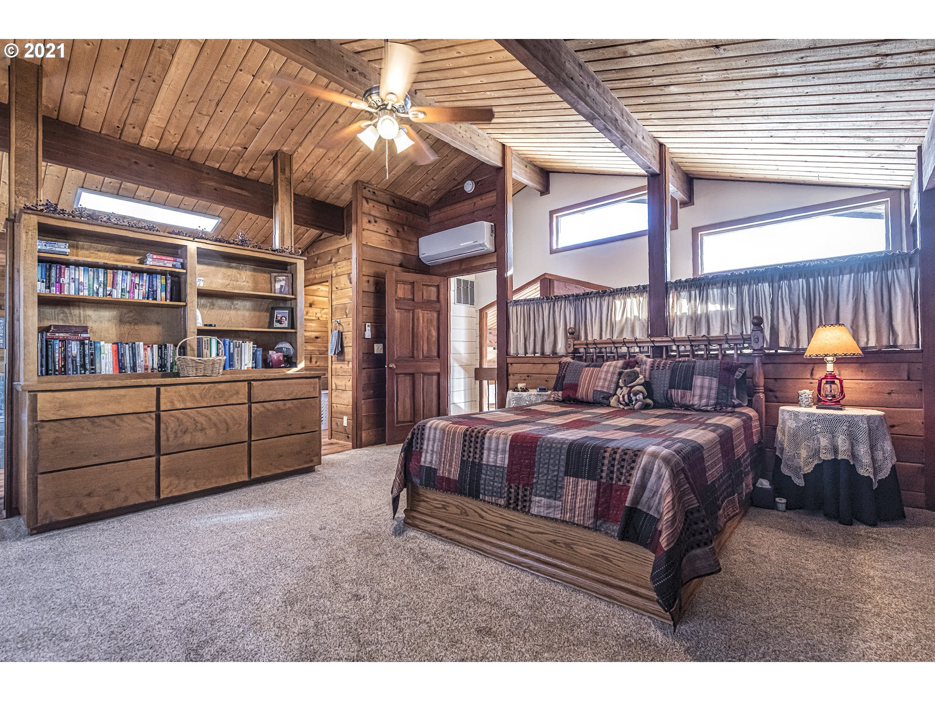 81876 Gerking Flat Road Athena, OR 97813 - Photo 12 of 30 a bedroom with furniture and a book shelf