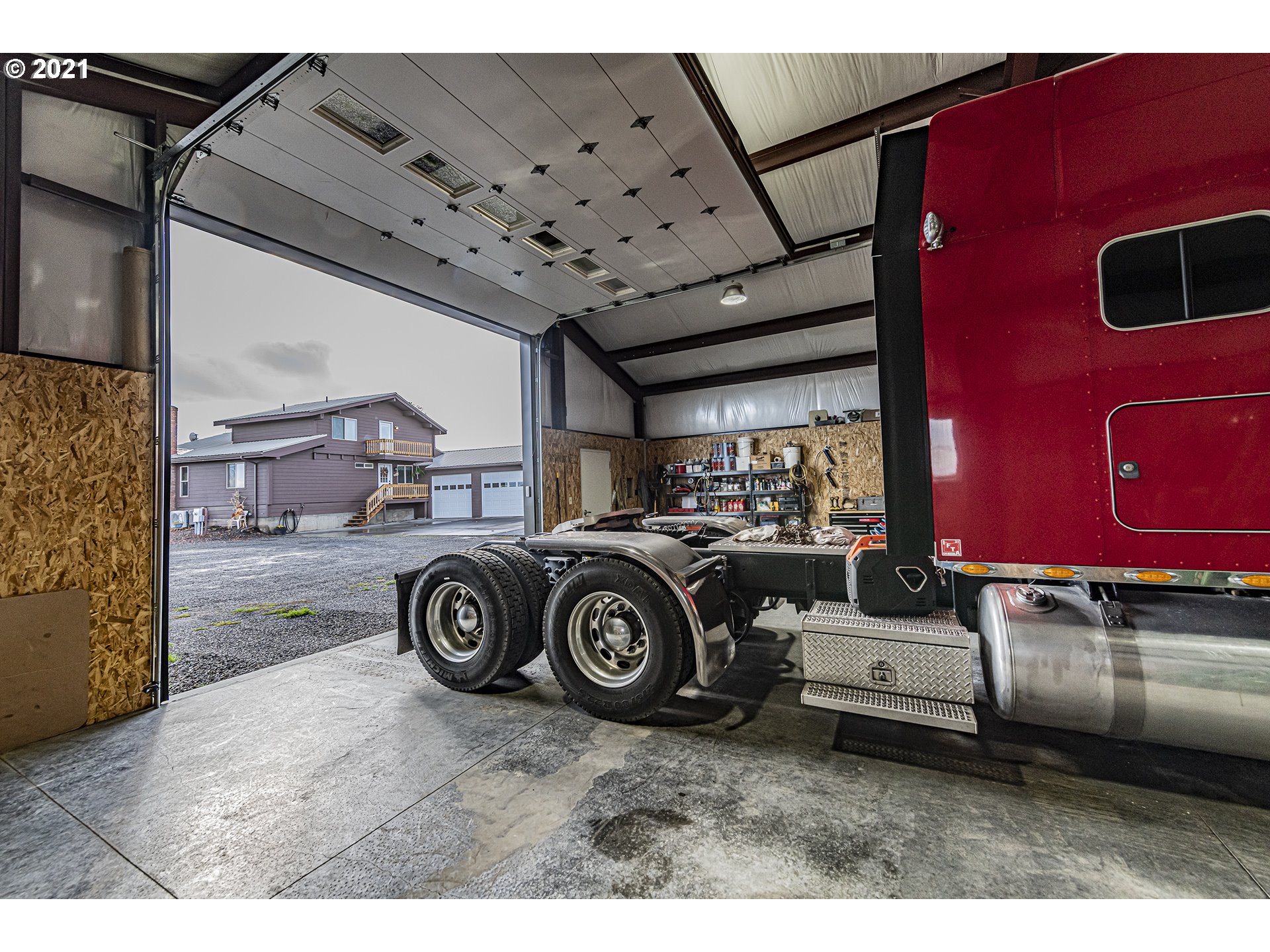 81876 Gerking Flat Road Athena, OR 97813 - Photo 27 of 30 a view of a car in garage