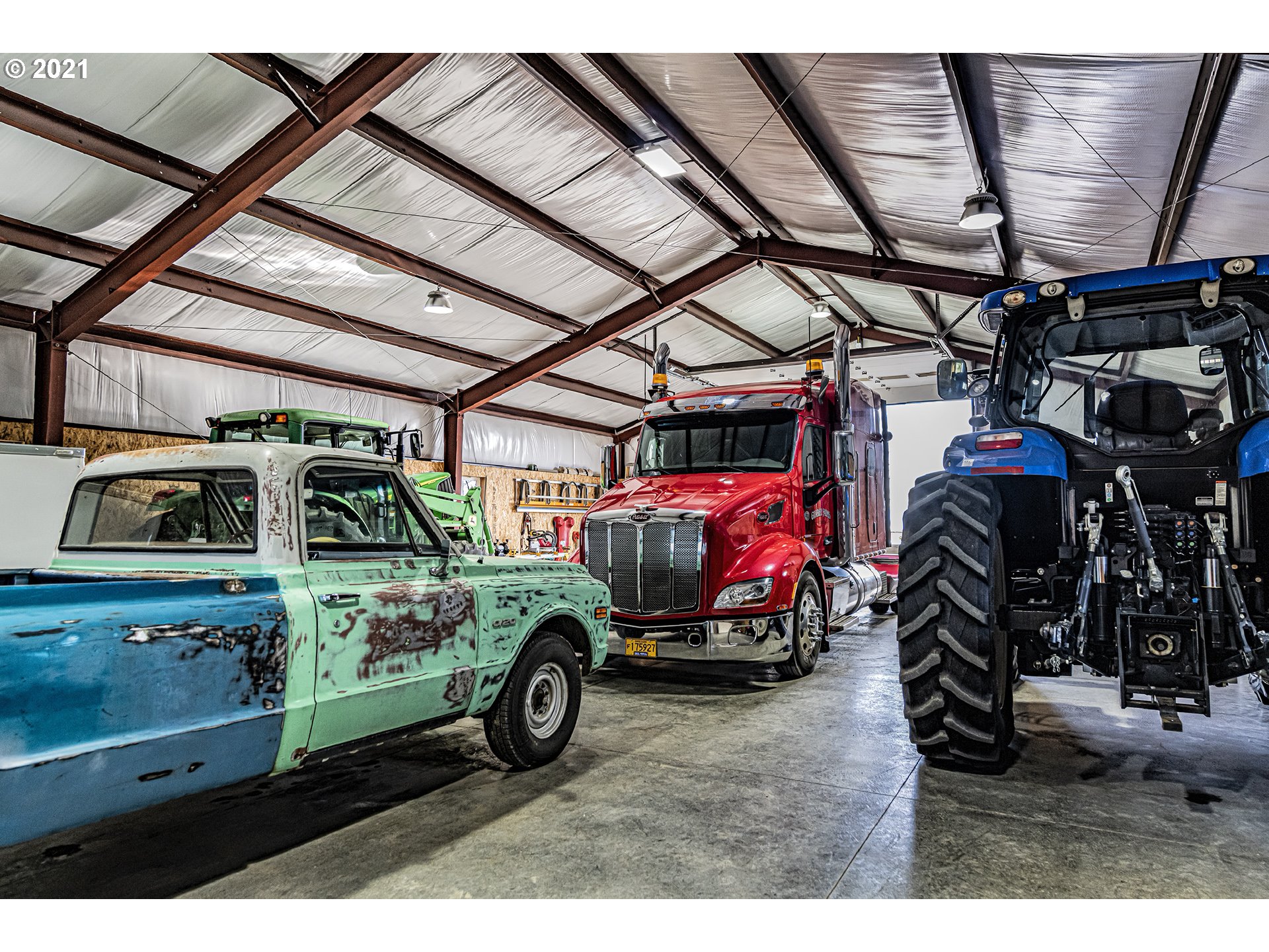 81876 Gerking Flat Road Athena, OR 97813 - Photo 28 of 30 a view of car garage
