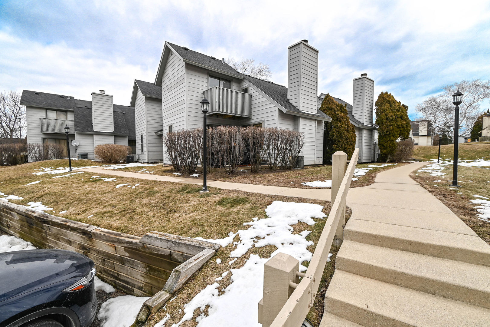 598 Dunham Road Gurnee, IL 60031 - Photo 1 of 31