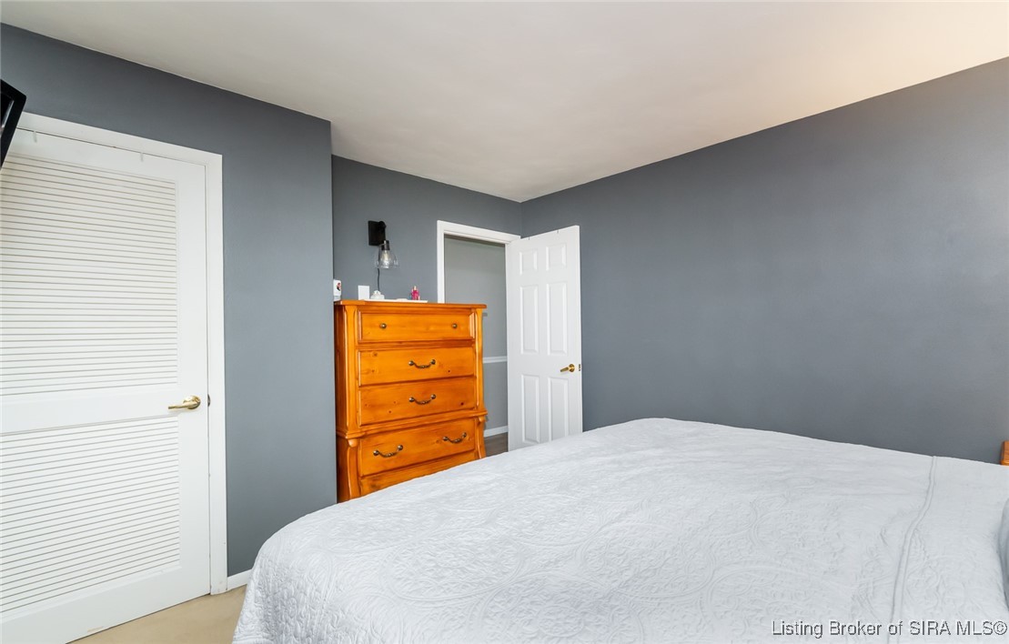 7324 Banet Road Floyds Knobs, IN 47119 - Photo 22 of 46