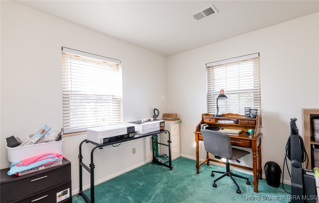 7324 Banet Road Floyds Knobs, IN 47119 - Photo 23 of 46