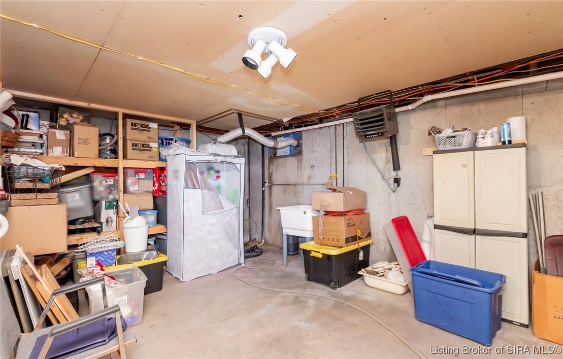 7324 Banet Road Floyds Knobs, IN 47119 - Photo 33 of 46