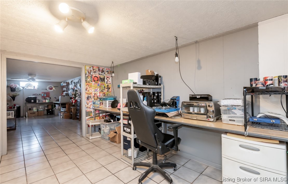 7324 Banet Road Floyds Knobs, IN 47119 - Photo 36 of 46