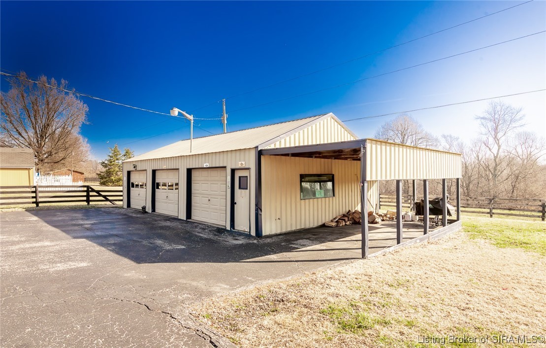 7324 Banet Road Floyds Knobs, IN 47119 - Photo 42 of 46