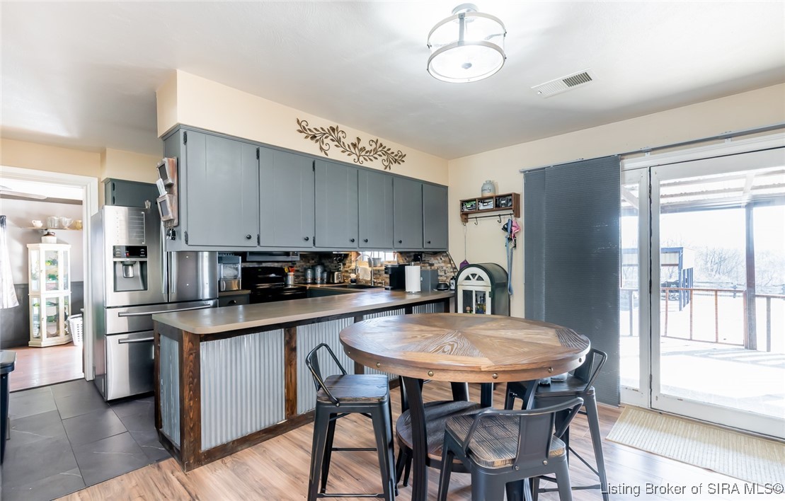 7324 Banet Road Floyds Knobs, IN 47119 - Photo 6 of 46