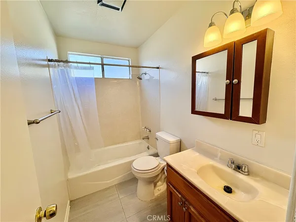 $1,850 | 3357 Butterfield Avenue, La Verne, CA 91750