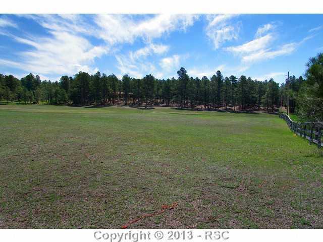 7055 Wildridge Road Colorado Springs, CO 80908 - Photo 12 of 25 Gallery Image 12