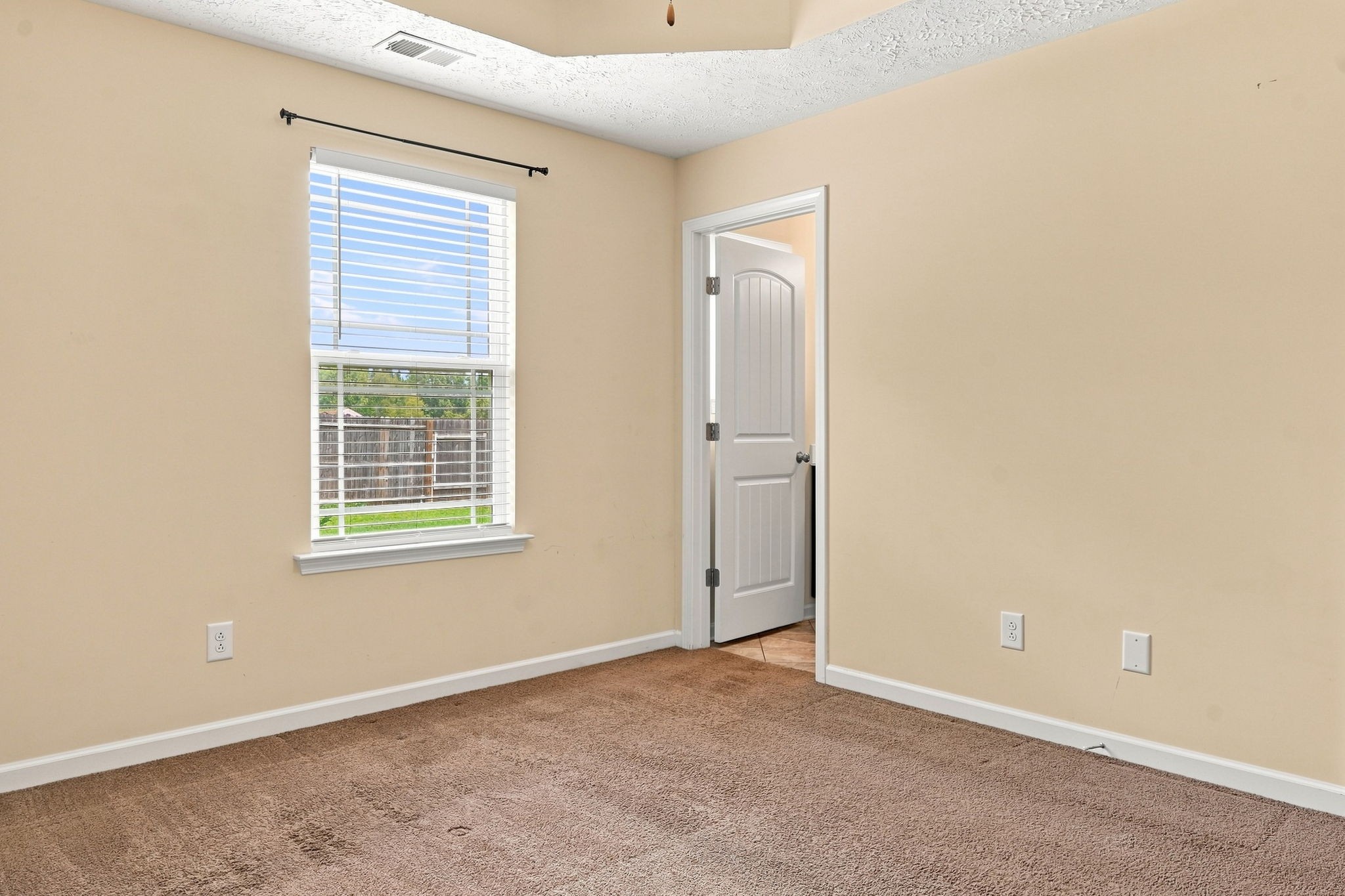 915 East 17th Avenue Springfield, TN 37172 - Photo 12 of 25 Gallery Image 12