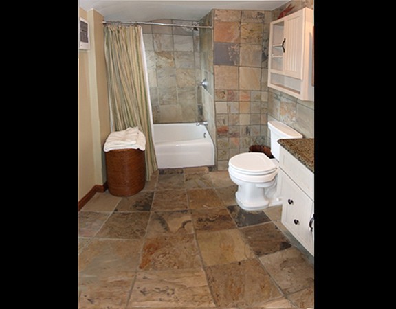5 Chatham Village Road Worcester, MA 01606 - Photo 21 of 28 Gallery Image 21