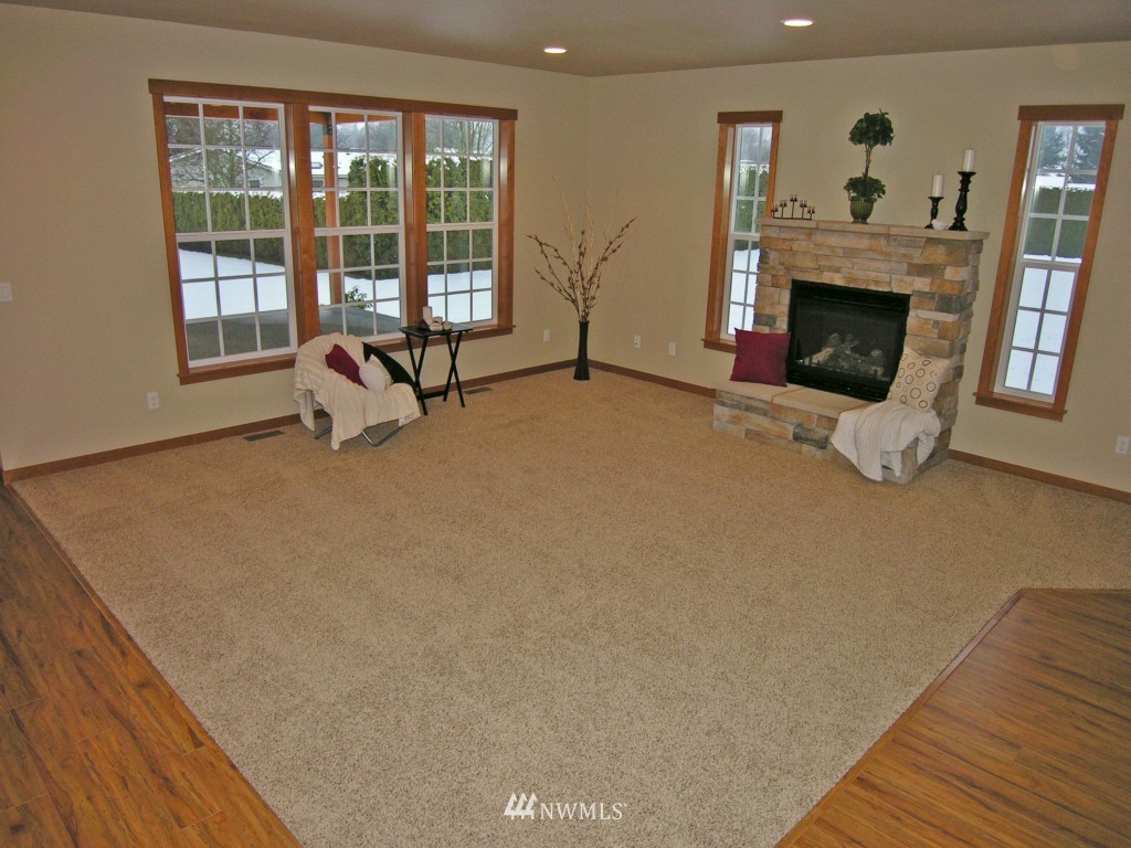8597 Bender Road Lynden, WA 98264 - Photo 3 of 25 Gallery Image 3