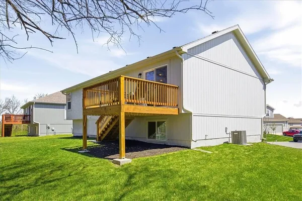 $339,900 | 21702 Westover Road, Peculiar, MO 64078