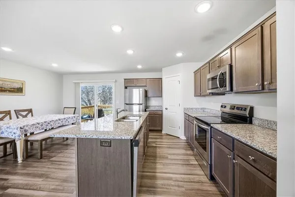 $339,900 | 21702 Westover Road, Peculiar, MO 64078