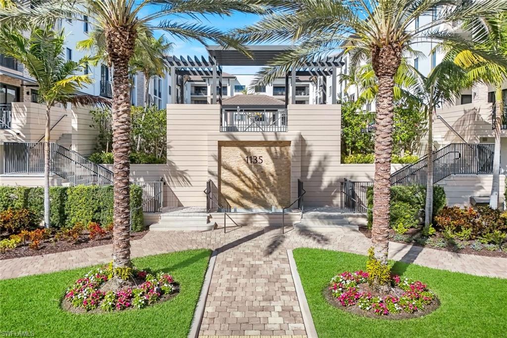 1135 3rd Avenue South, Unit 209 Naples, FL 34102 - Photo 23 of 31 Naples Square III