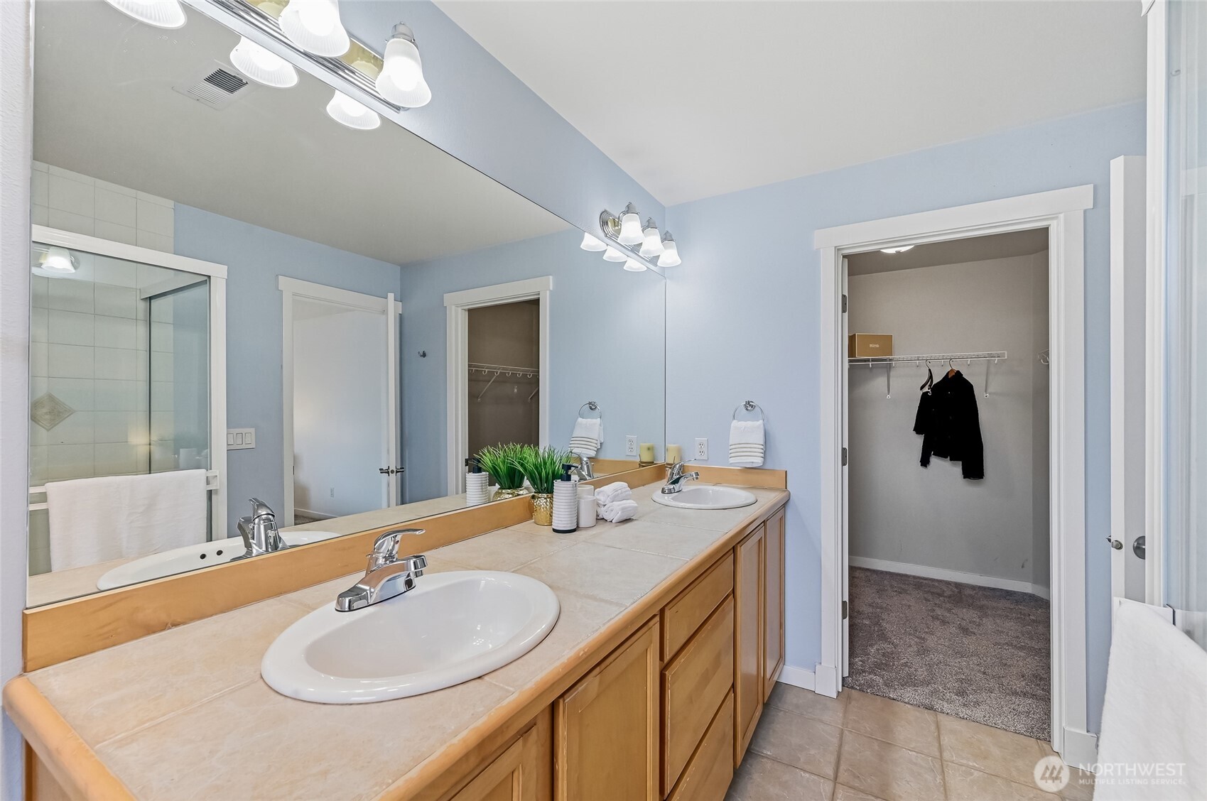 13015 Northeast 182nd Place, Unit A Bothell, WA 98011 - Photo 13 of 25
