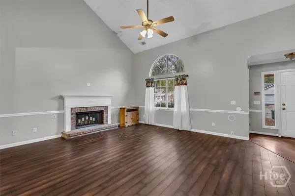 $2,800 | 138 Penn Station, Savannah, GA 31410