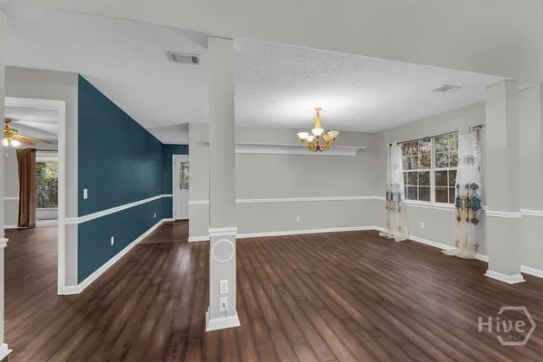 $2,800 | 138 Penn Station, Savannah, GA 31410