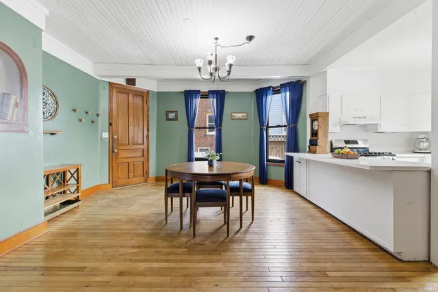 $699,000 | 1202 East Maxwell Lane, Bloomington, IN 47401