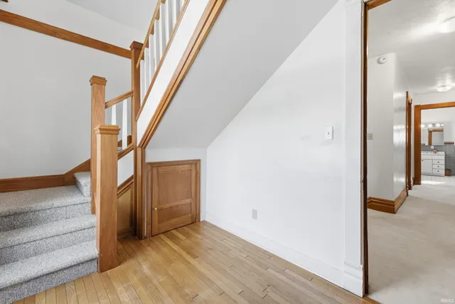 $699,000 | 1202 East Maxwell Lane, Bloomington, IN 47401