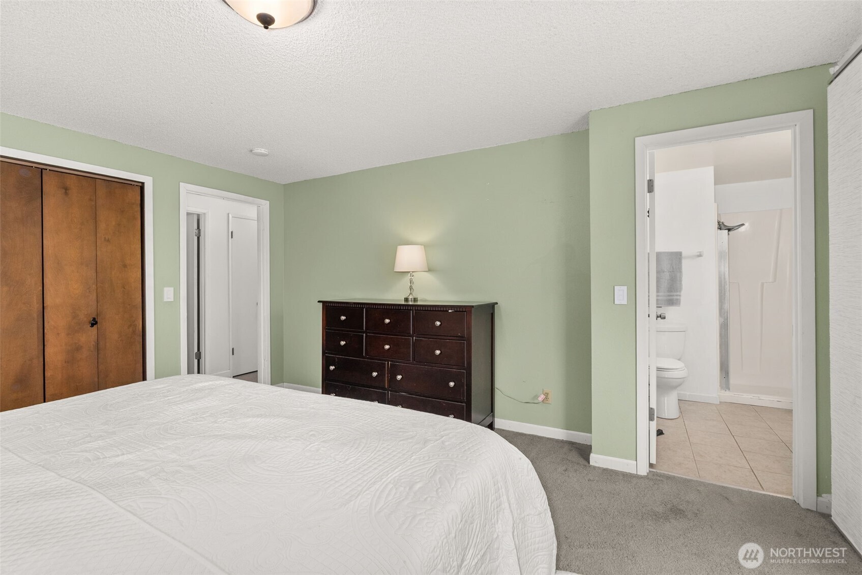 360 Byrd Street Centralia, WA 98531 - Photo 20 of 38 a bedroom with a bed and a closet